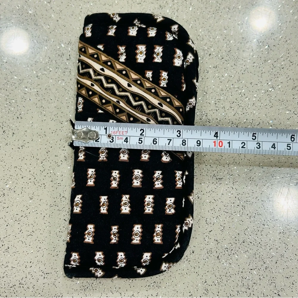 Vera Bradley chic case
