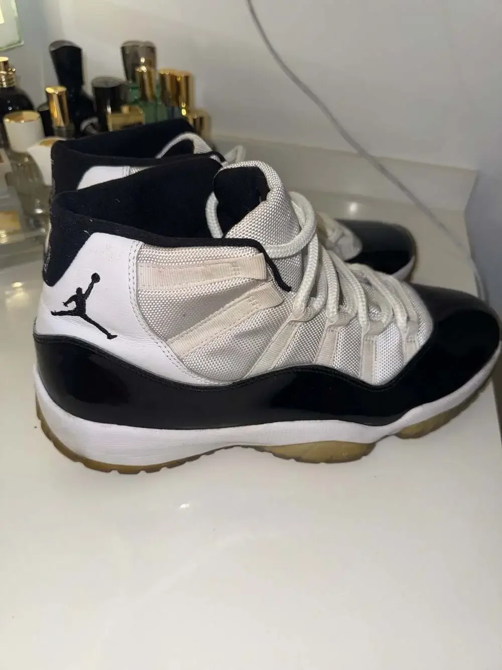 Nike Air Jordan 11 Retro Concord 2018 Size 11.5
