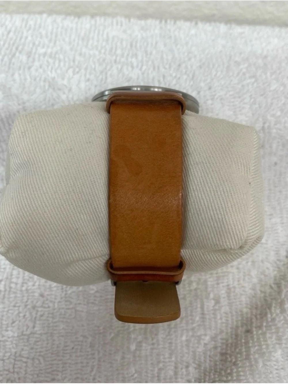 Skagen ***needs new