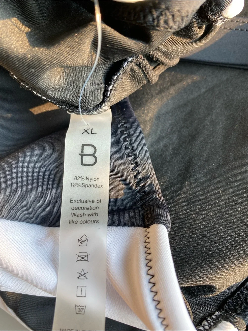 Bmjl timeless black
