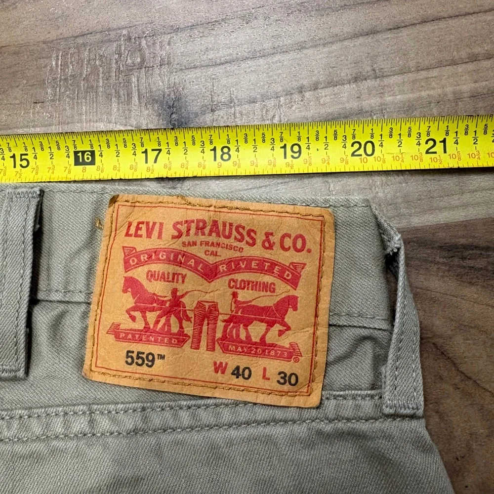 Levis levi 559