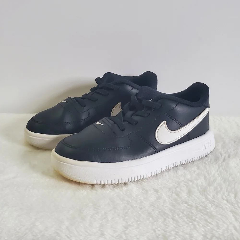 Nike force one