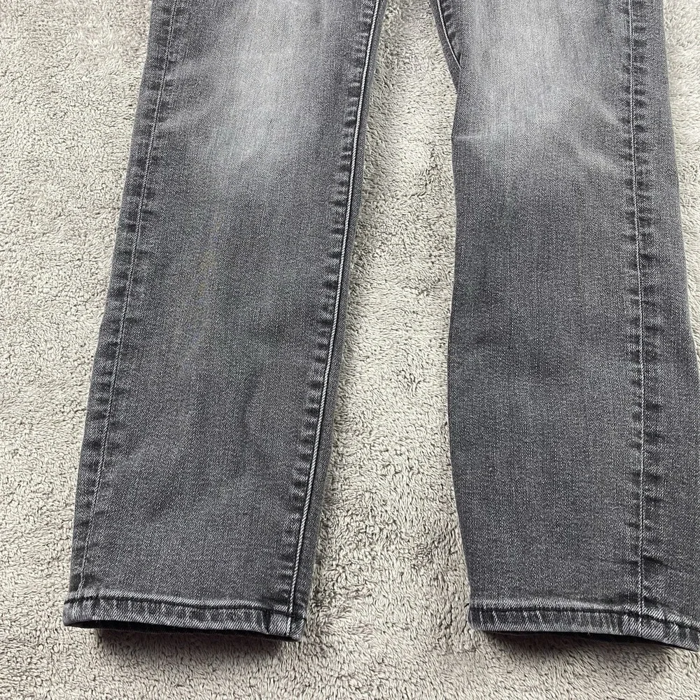 Lucky Brand excellent please