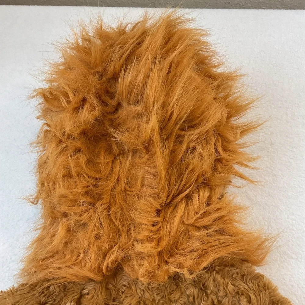 Target plush lion