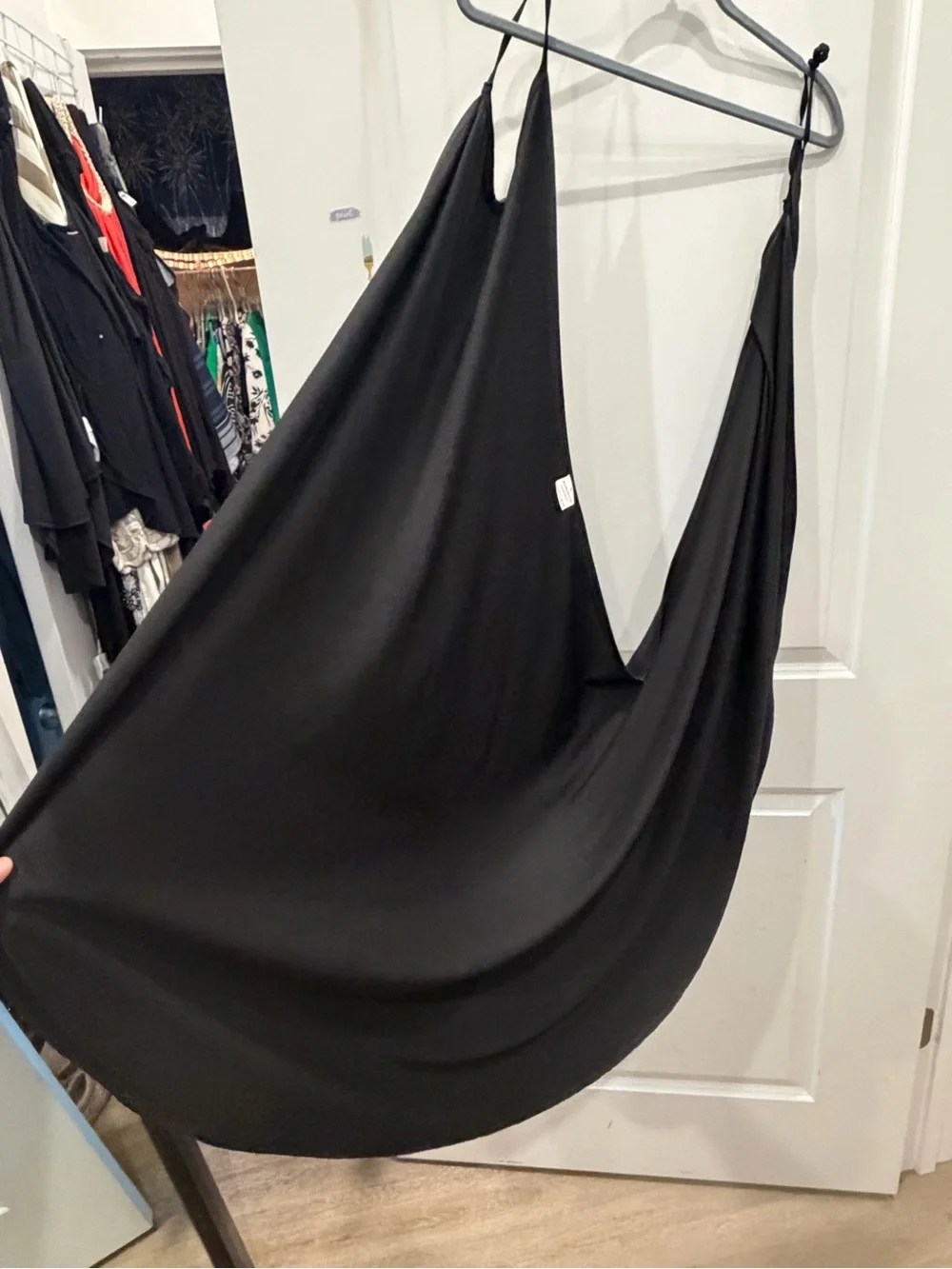 N/A elegant black