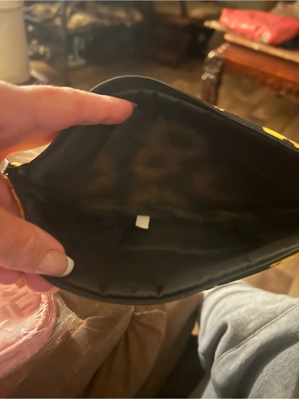 N/A compact cosmetic