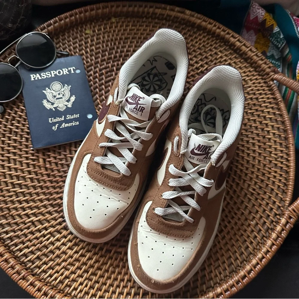 Nike excellent see