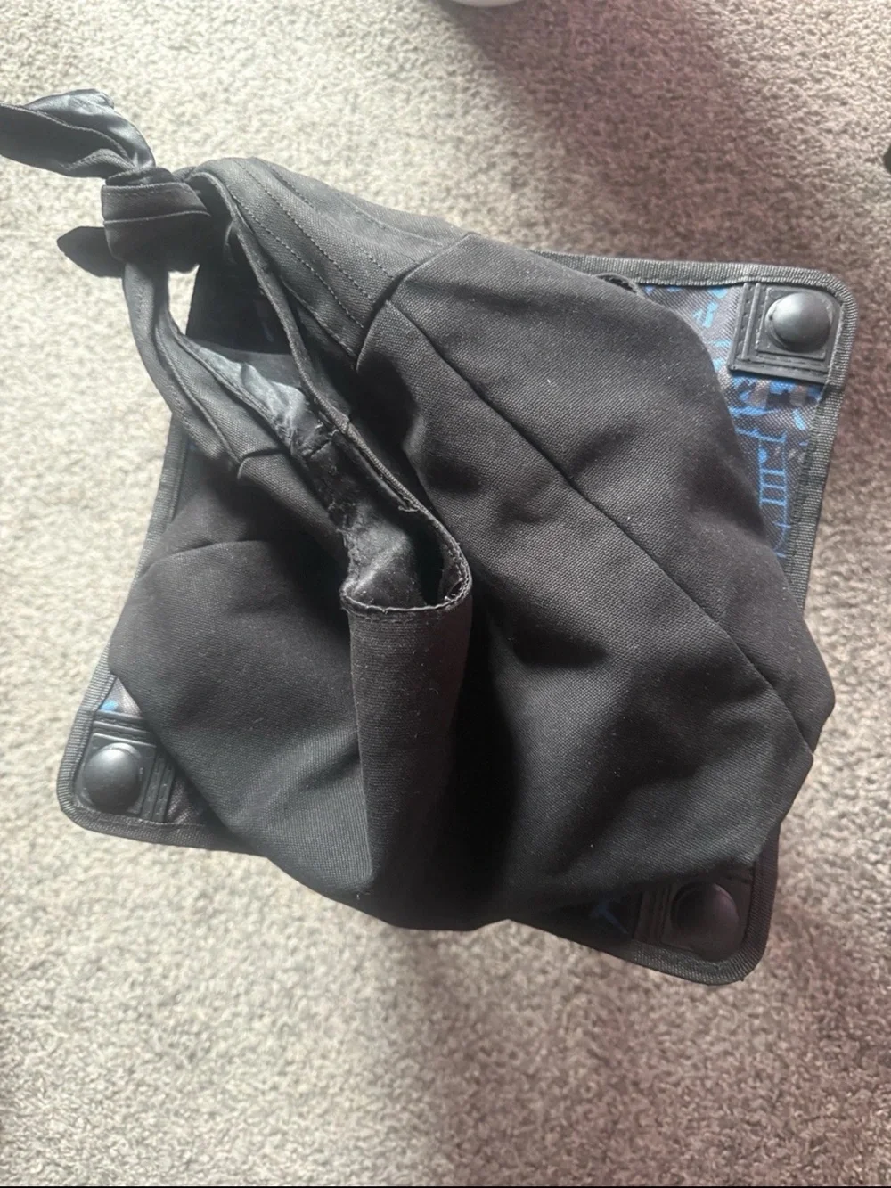 Pley Beauty compact black