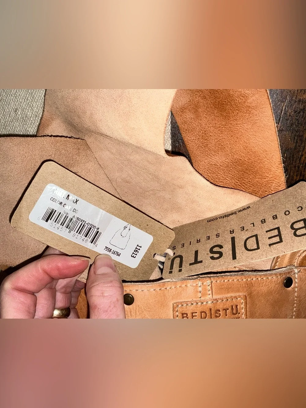 Bed Stu nwt bed