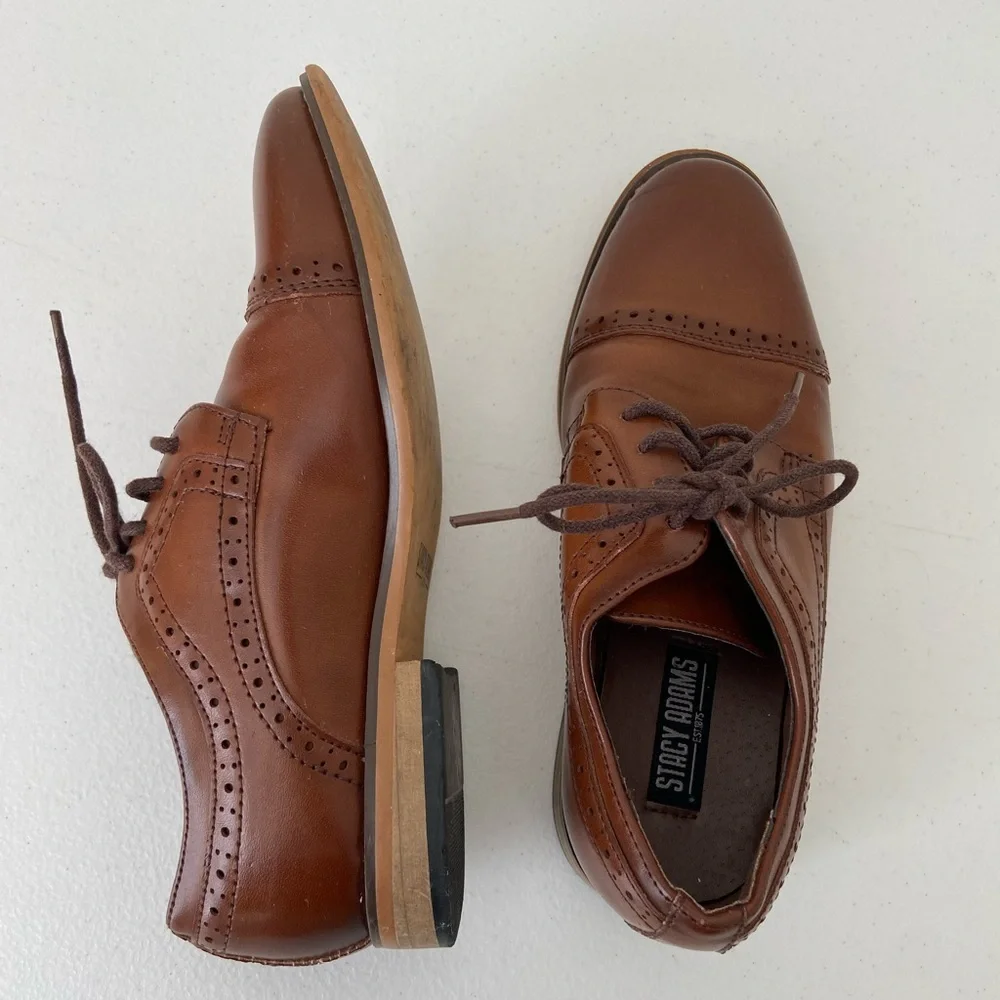 Stacy Adams boy’s Dickinson Oxford‎ lace up shoes — size 1
