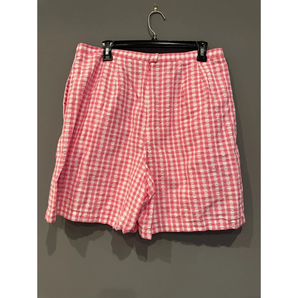 Liz Claiborne liz claiborne