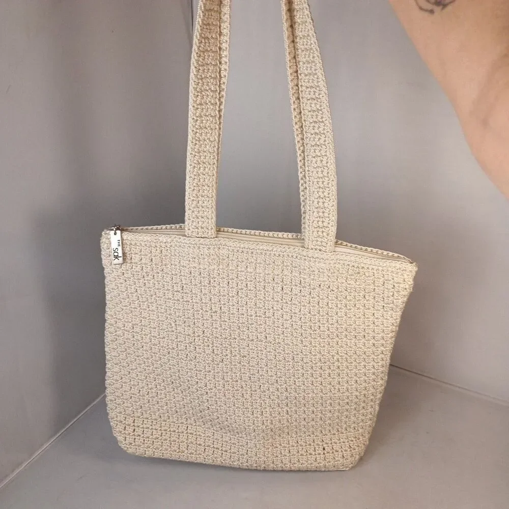 The Sak sak crocheted