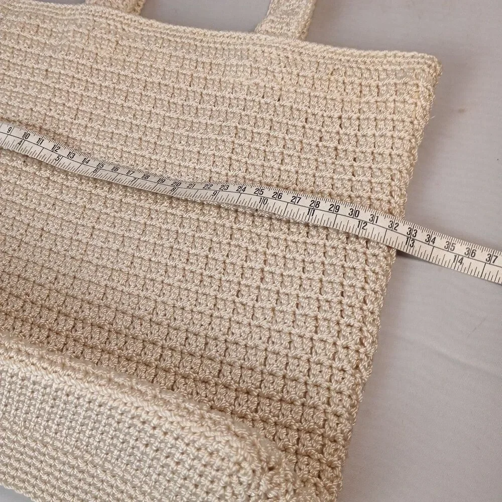 The Sak sak crocheted
