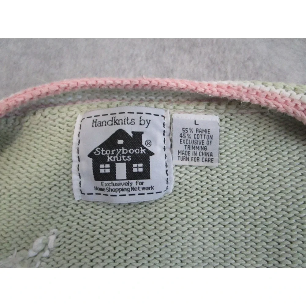 Storybook Knits this beautiful