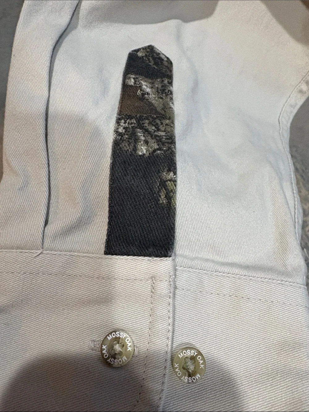 Mossy Oak classic button