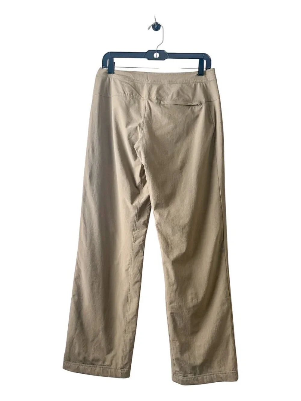 Mountain Hardwear waist measurements stretchy