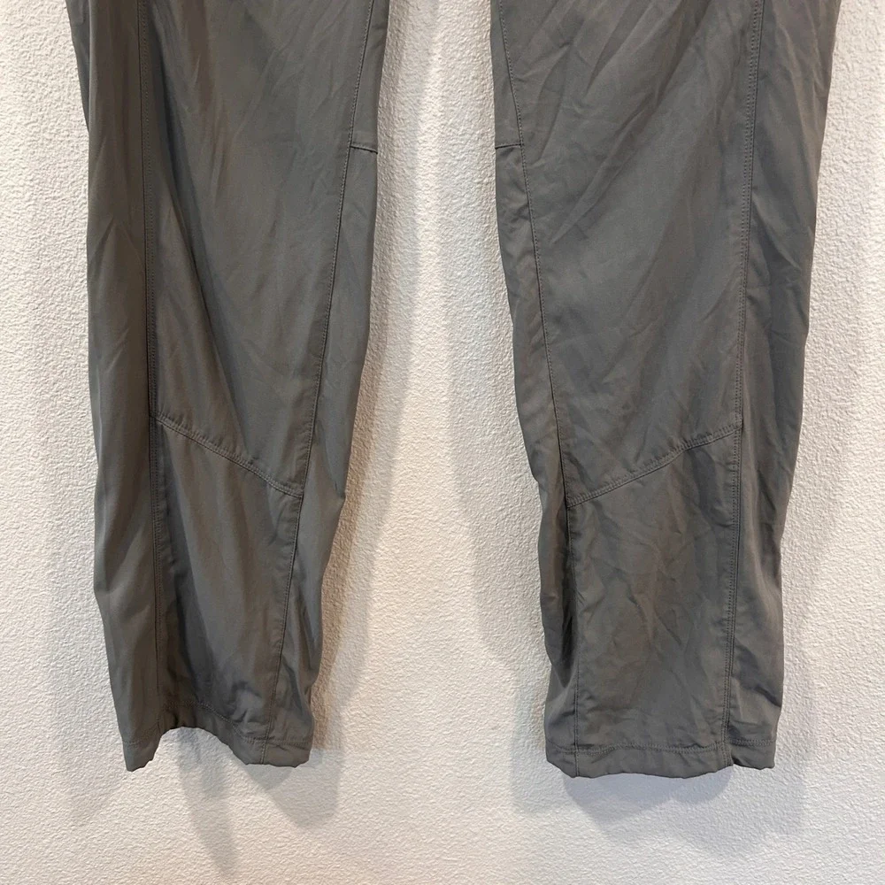 Duluth Trading Co preowned gently