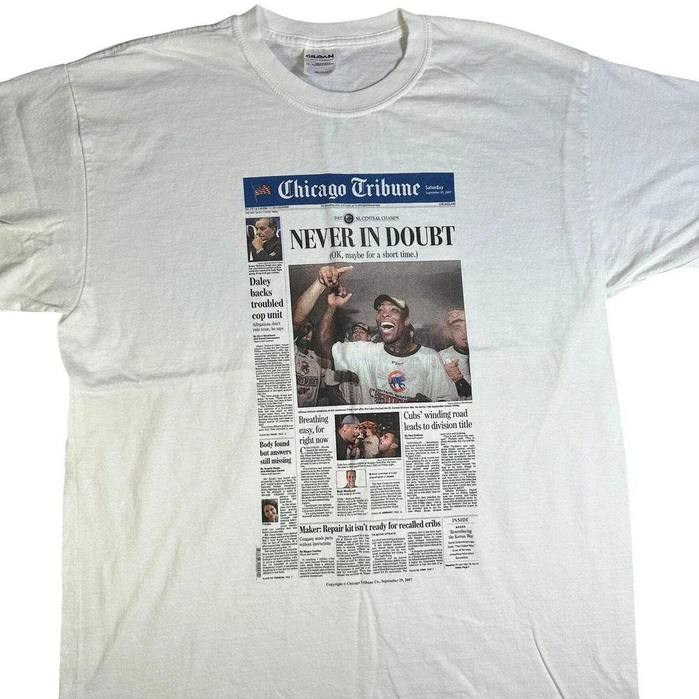 Chicago Cubs Soriano 2007 Chicago Tribune Newspaper T-Shirt L‎