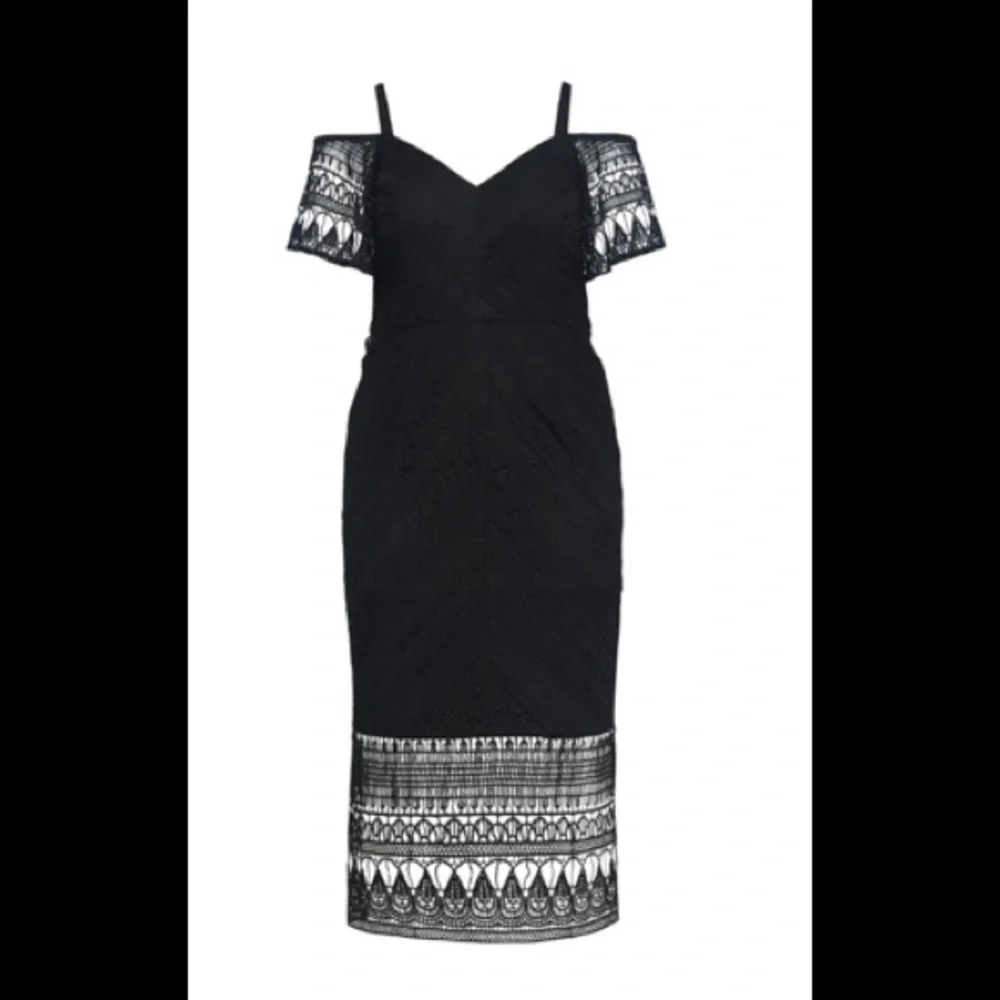 City Chic elegant black