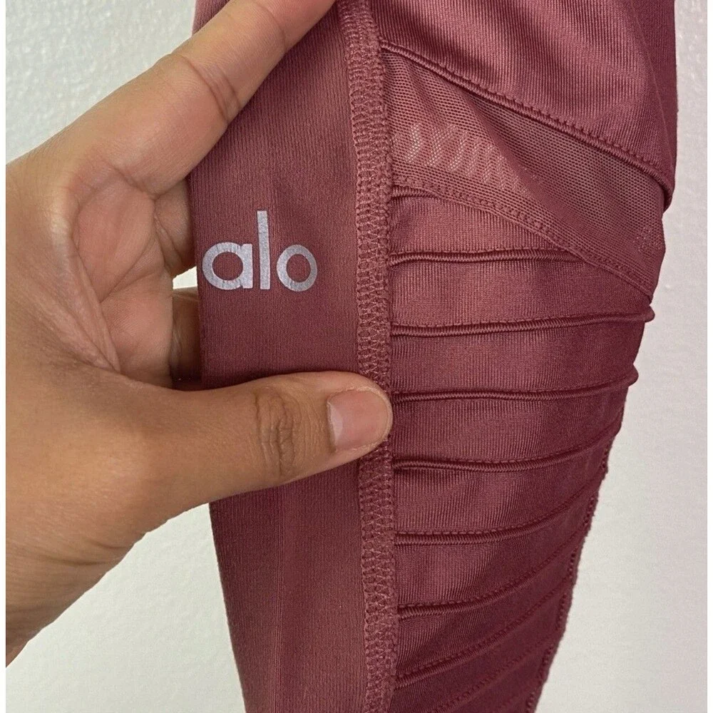 ALO Yoga alo yoga