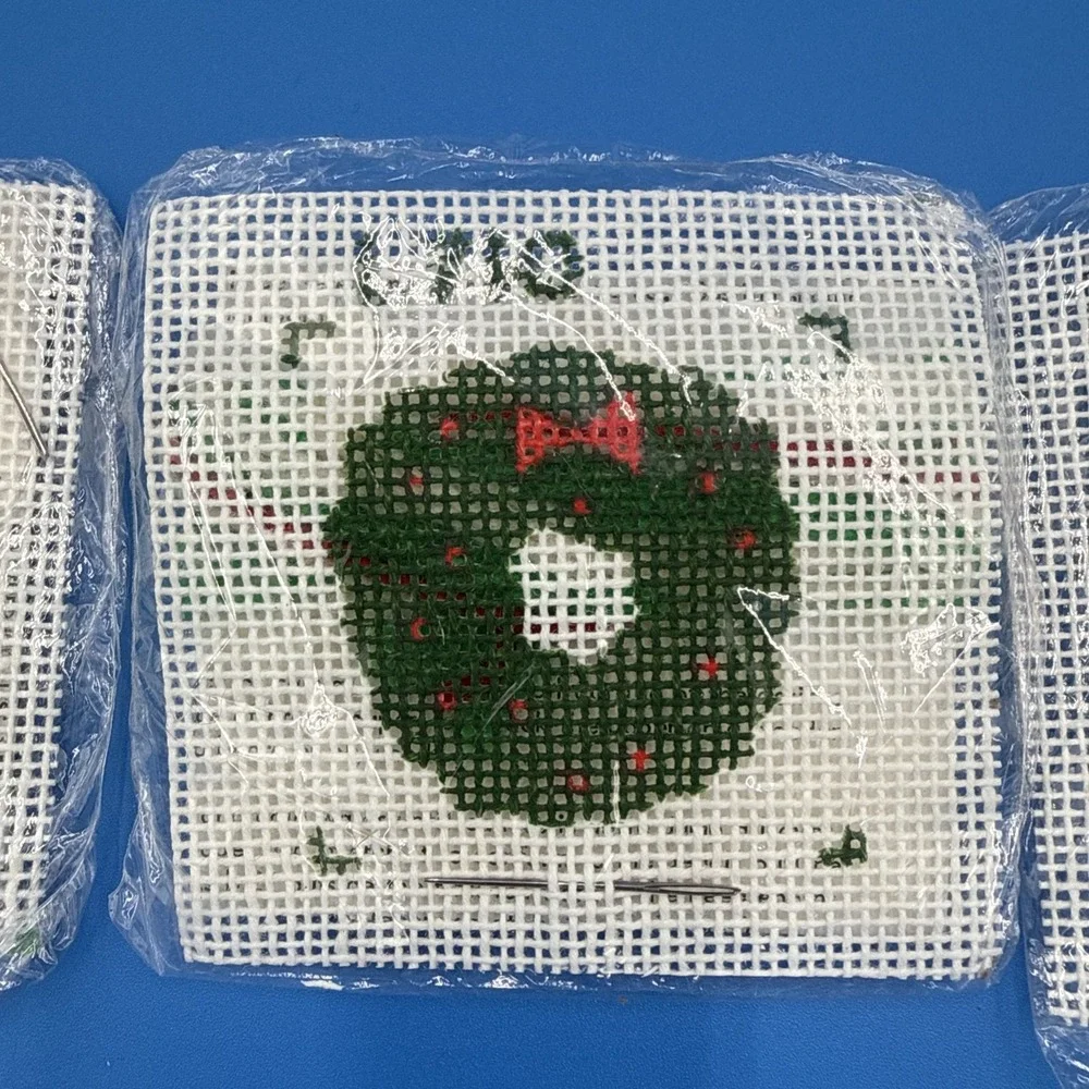 The Unbranded Brand vtg christmas