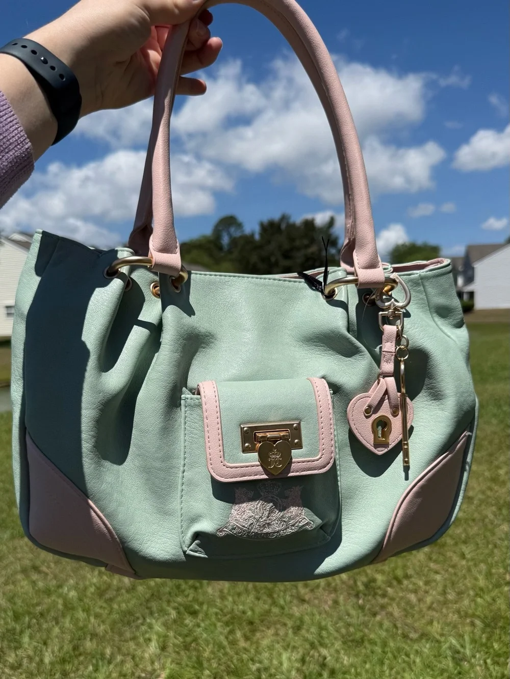 Juicy Couture juicy key
