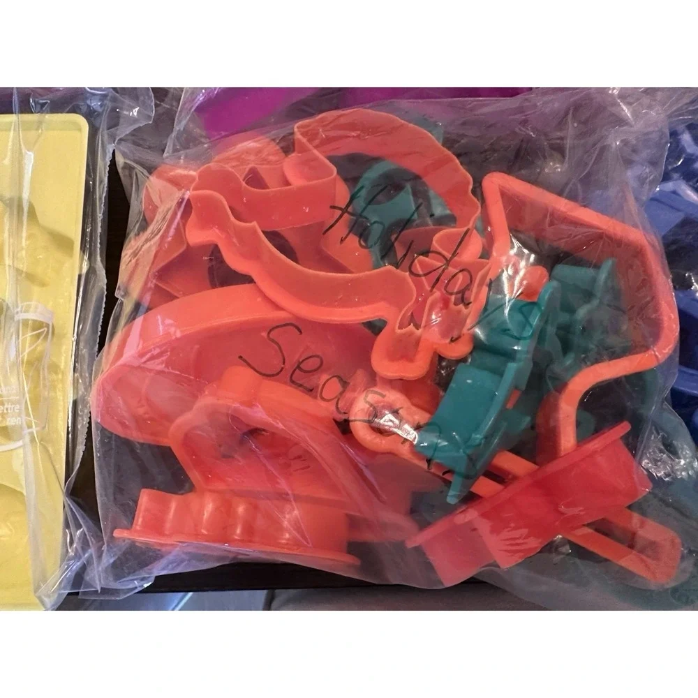 Vintage Cookie Cutter‎ Lot