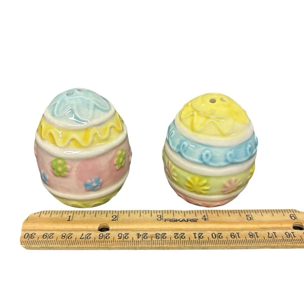 The Unbranded Brand decorative pastel