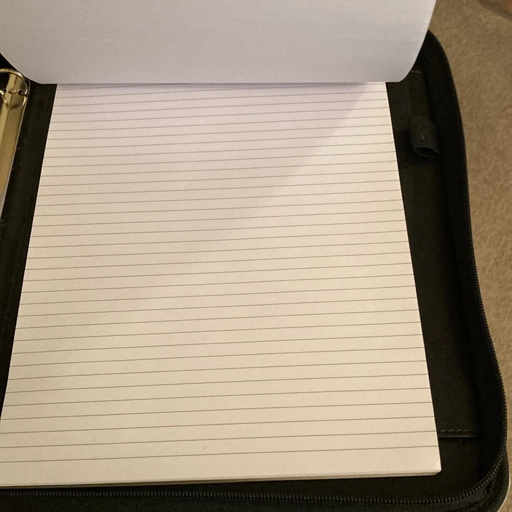 Crimson Willow Zip Binder NWOT