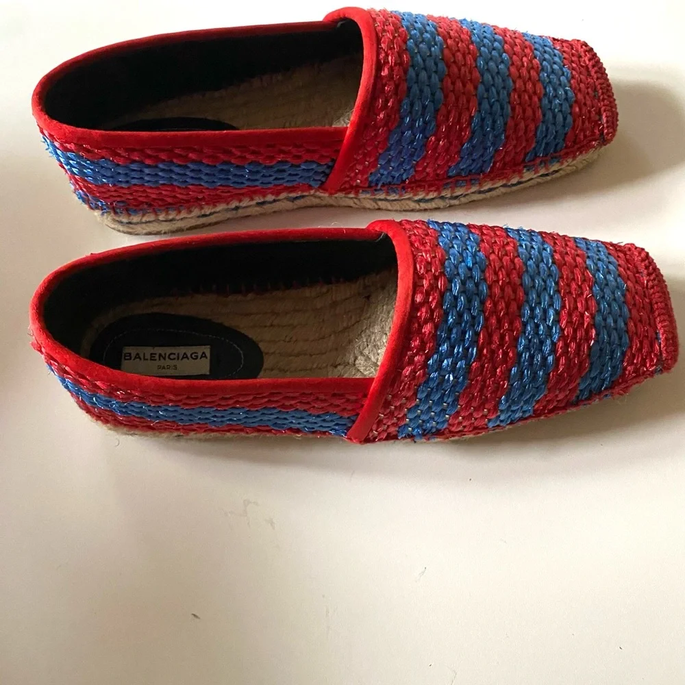 Balenciaga never worn
