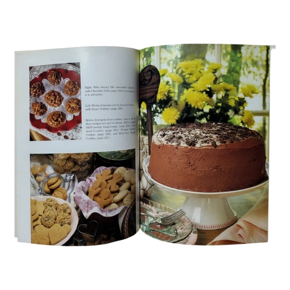 Vtg. Southern Living Cooking Across The South Collection of‎ Regional Recipes