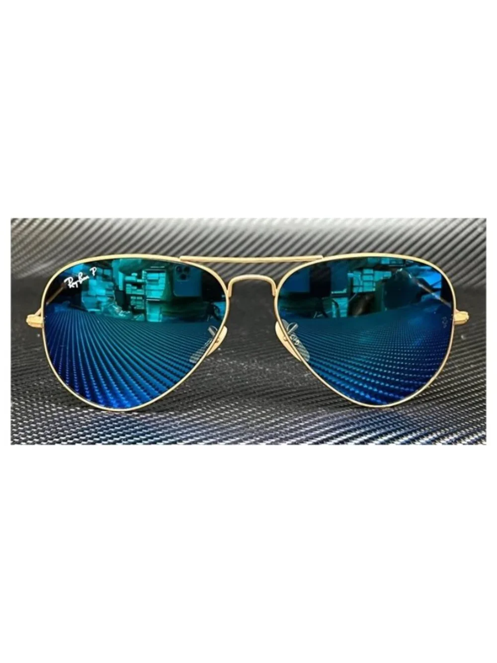Ray-Ban new tags