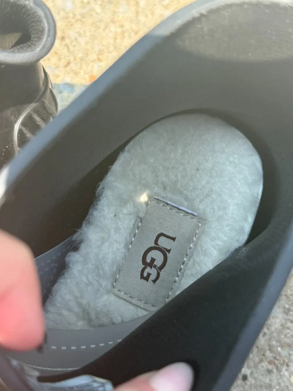 UGG super cool