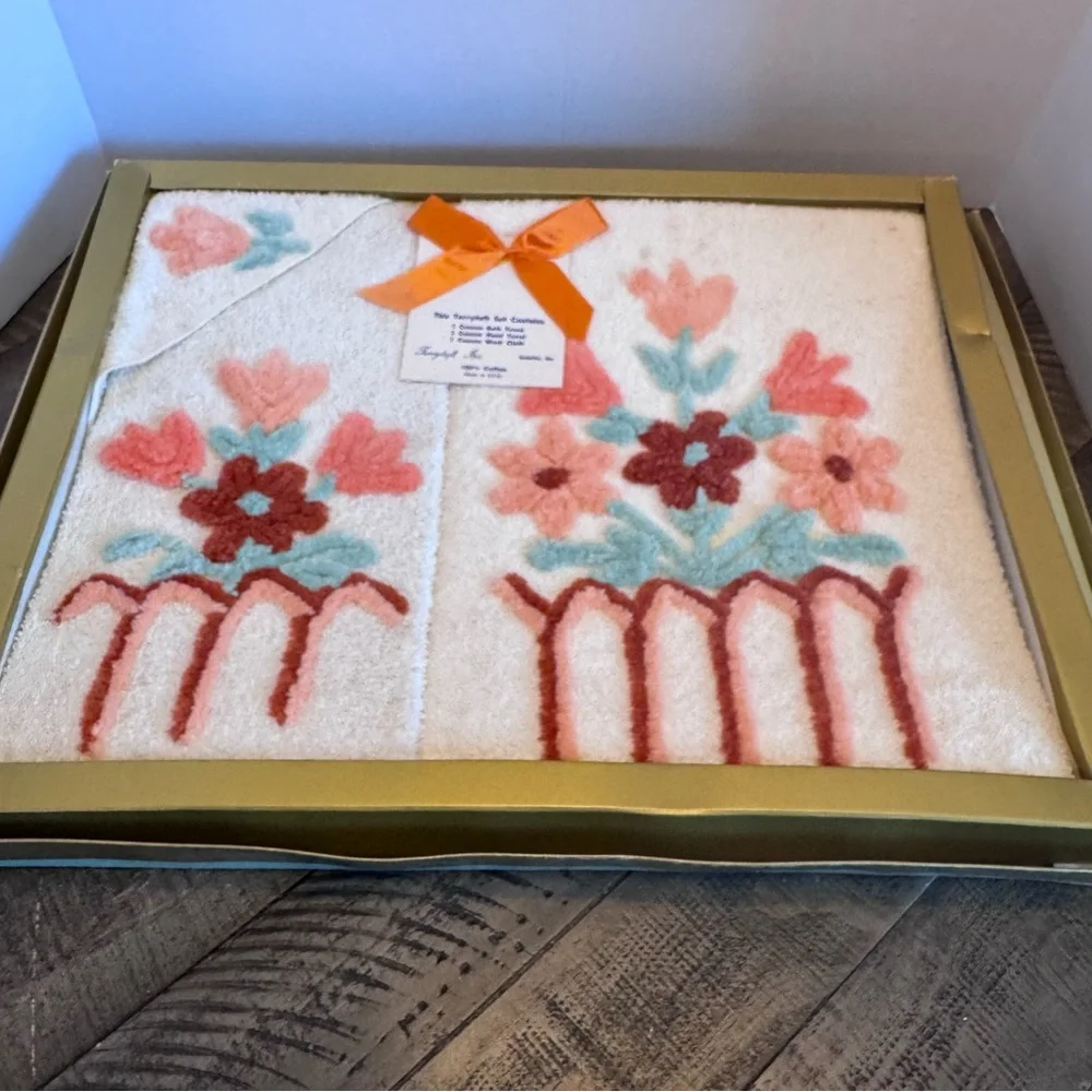 Vintage Terrytuft Cannon Bath Towel Wash Hand‎ Towel Set Floral Chenille New