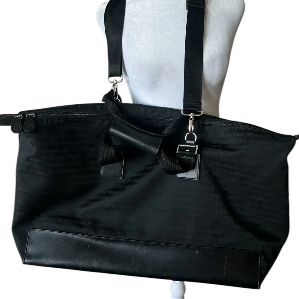 Emporio Armani discover sleek