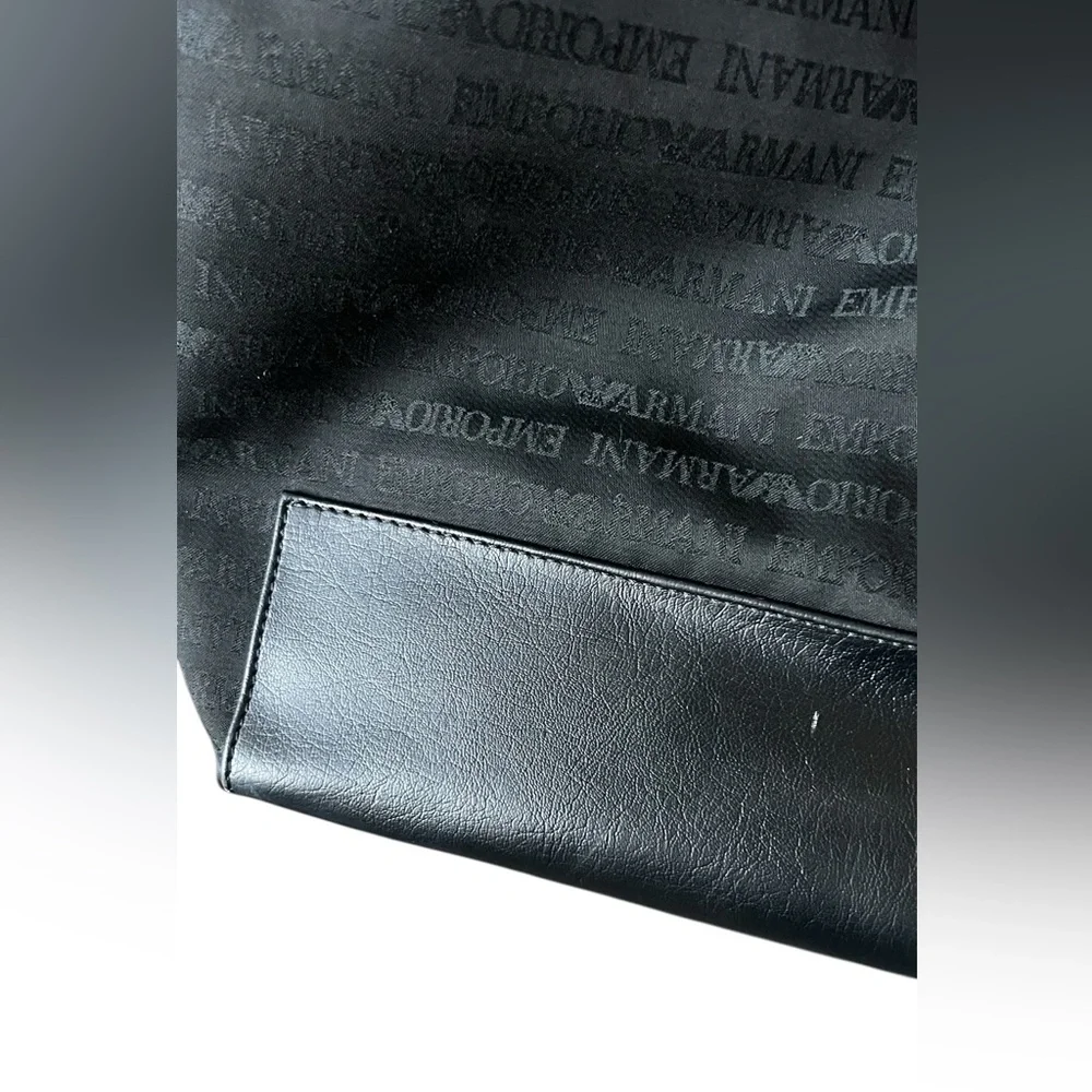 Emporio Armani discover sleek
