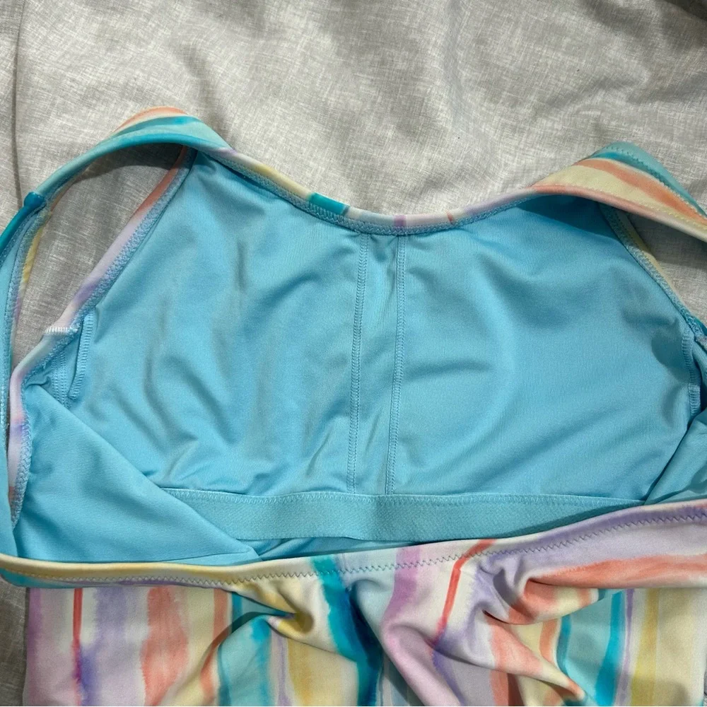 Athleta girl scoop