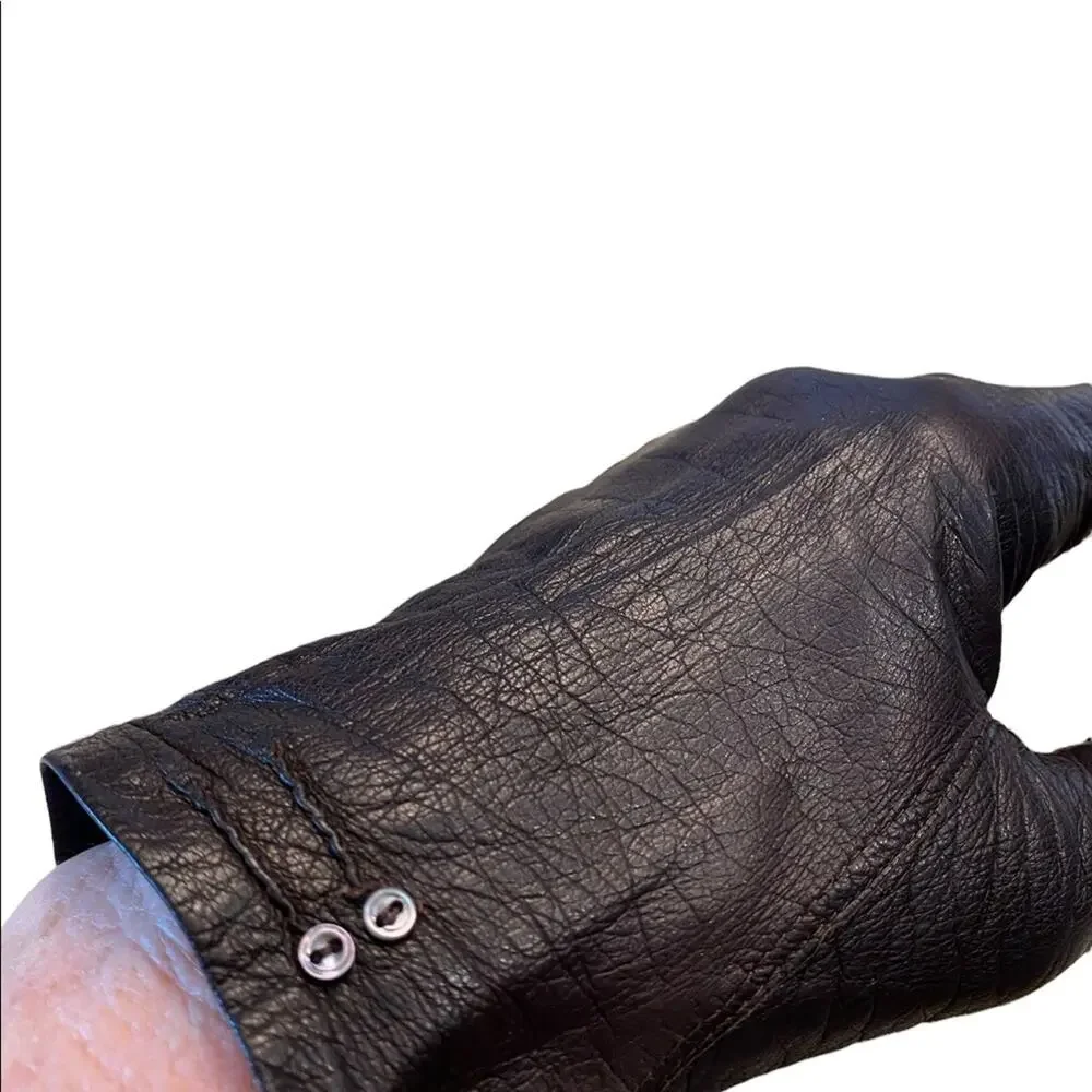 Vintage Chocolate Brown Gloves Size 7.5 Kidskin Leather Tiny button trim