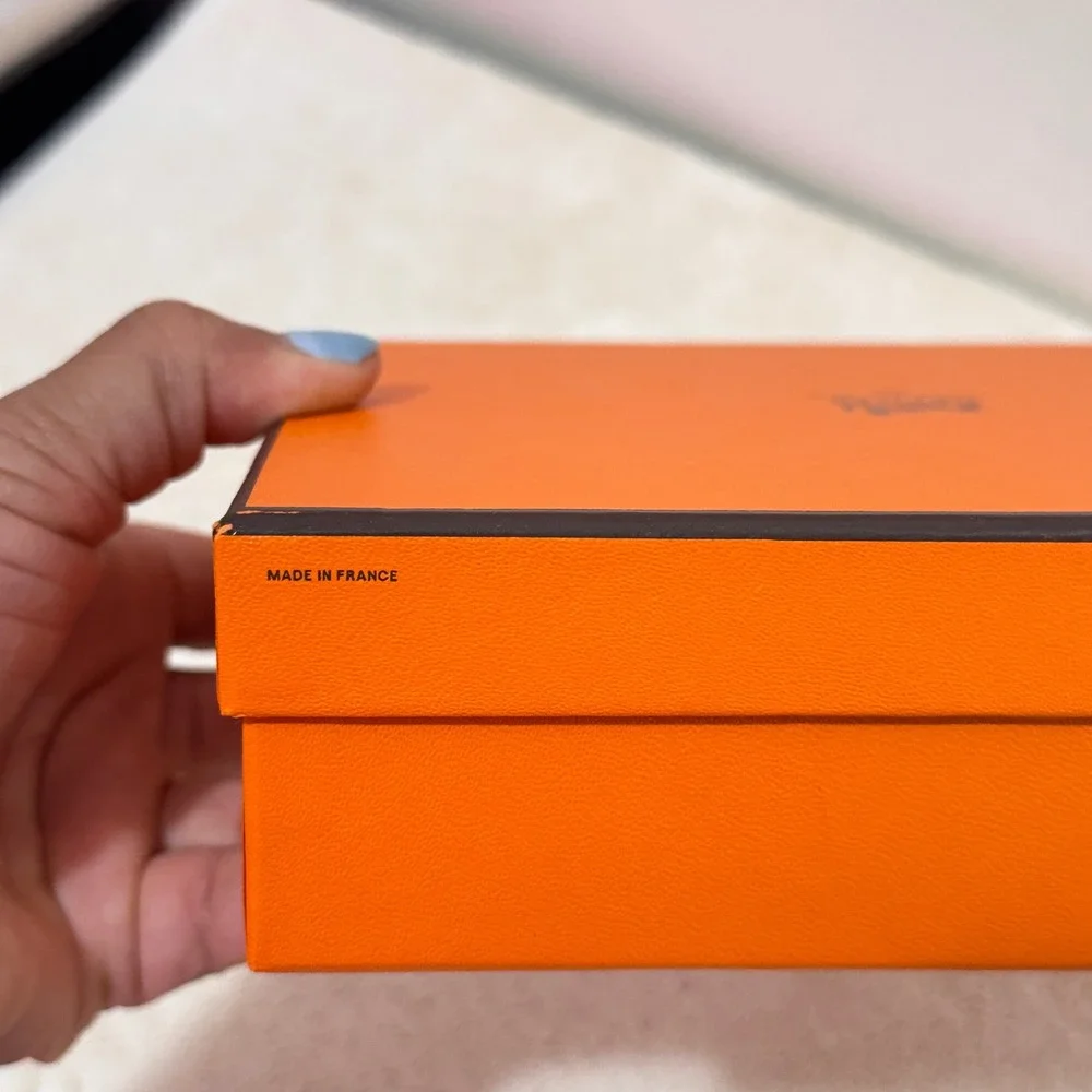 Hermes two features designer