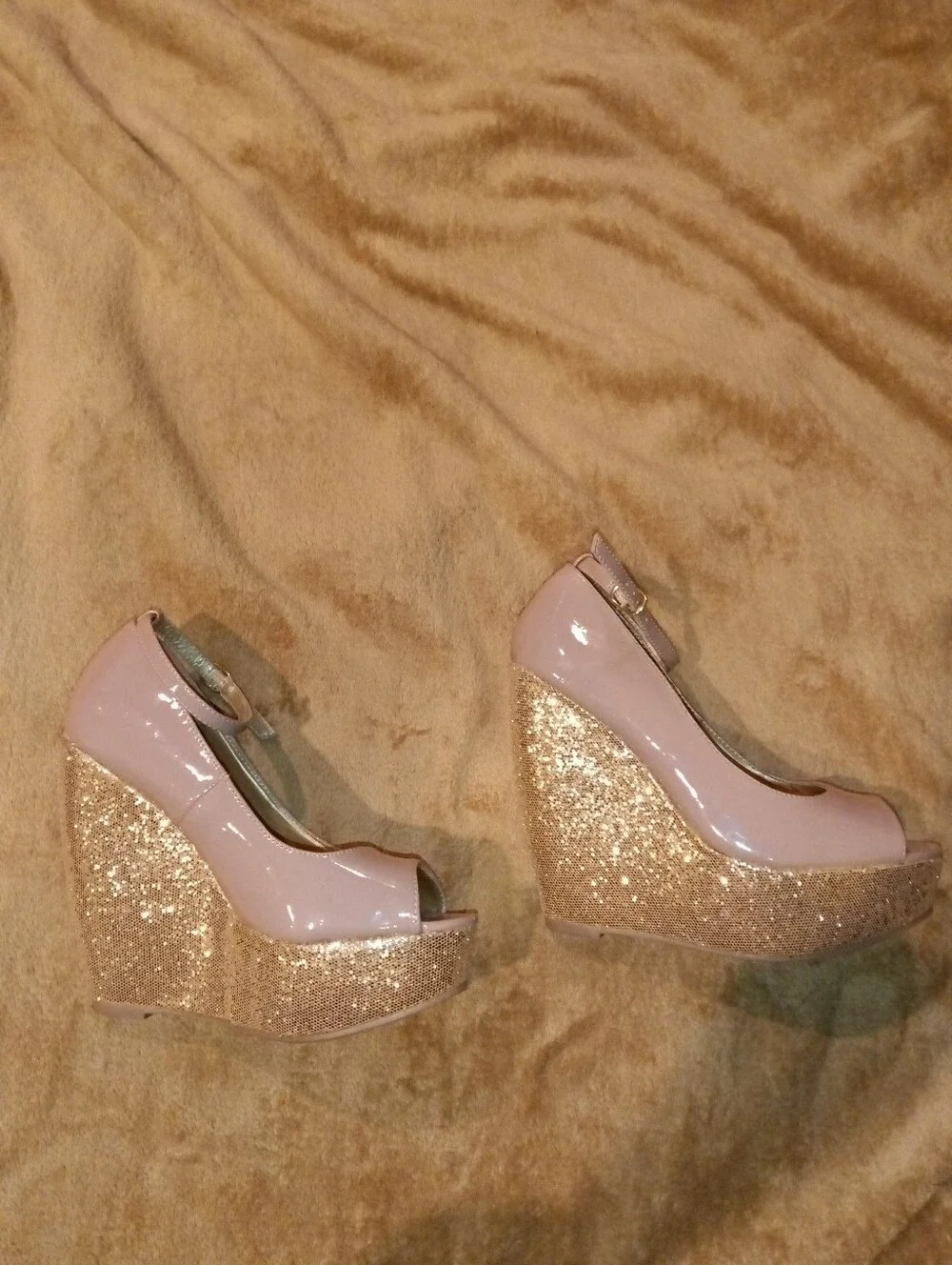 Madden Girl glossy pink