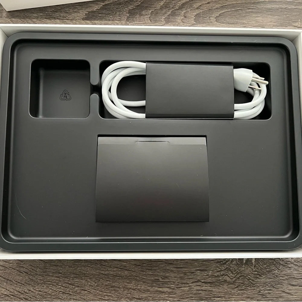 Apple original macbook