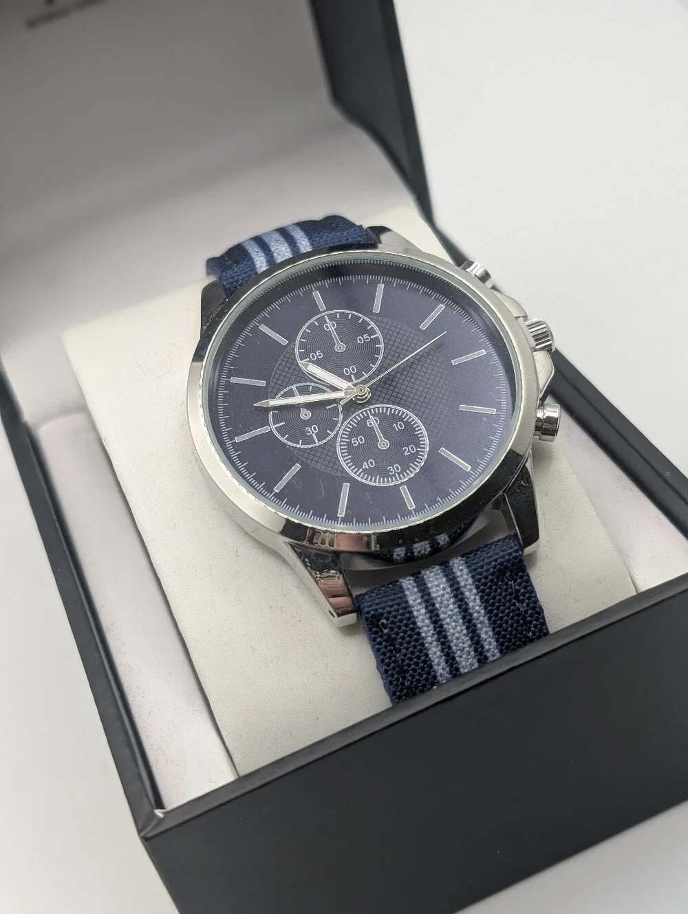 INC INTERNATIONAL CONCEPTS Men's Blue & White Striped Denim Strap Watch 42mm