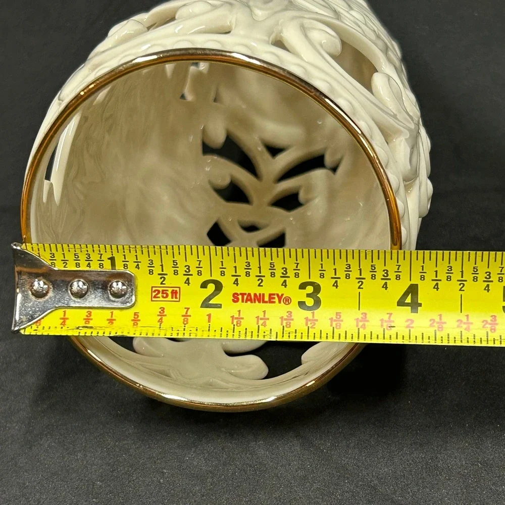 Lenox classic scroll