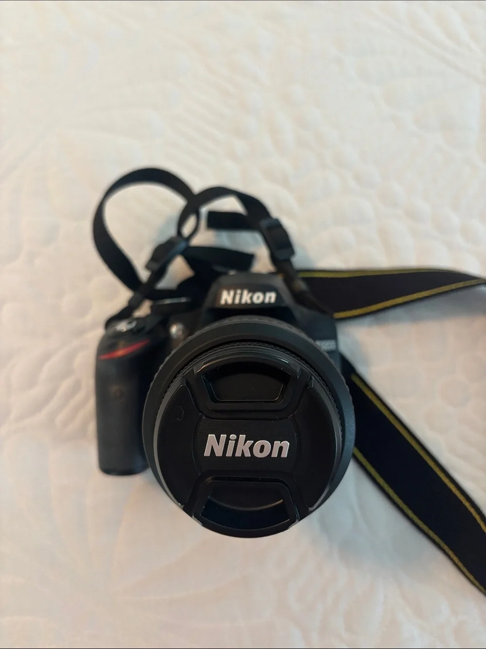 Nikon compact dslr