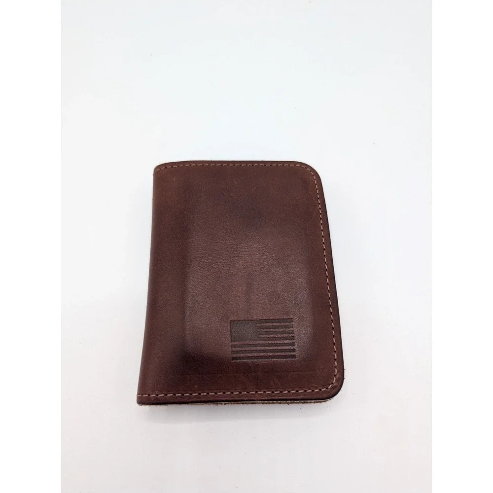 Beasley & Company Wallet Brown Leather Vertical Card Key Holder American Flag