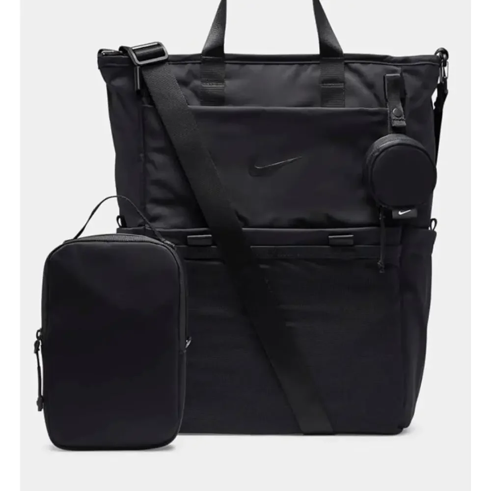 Nike convertible bagged bag