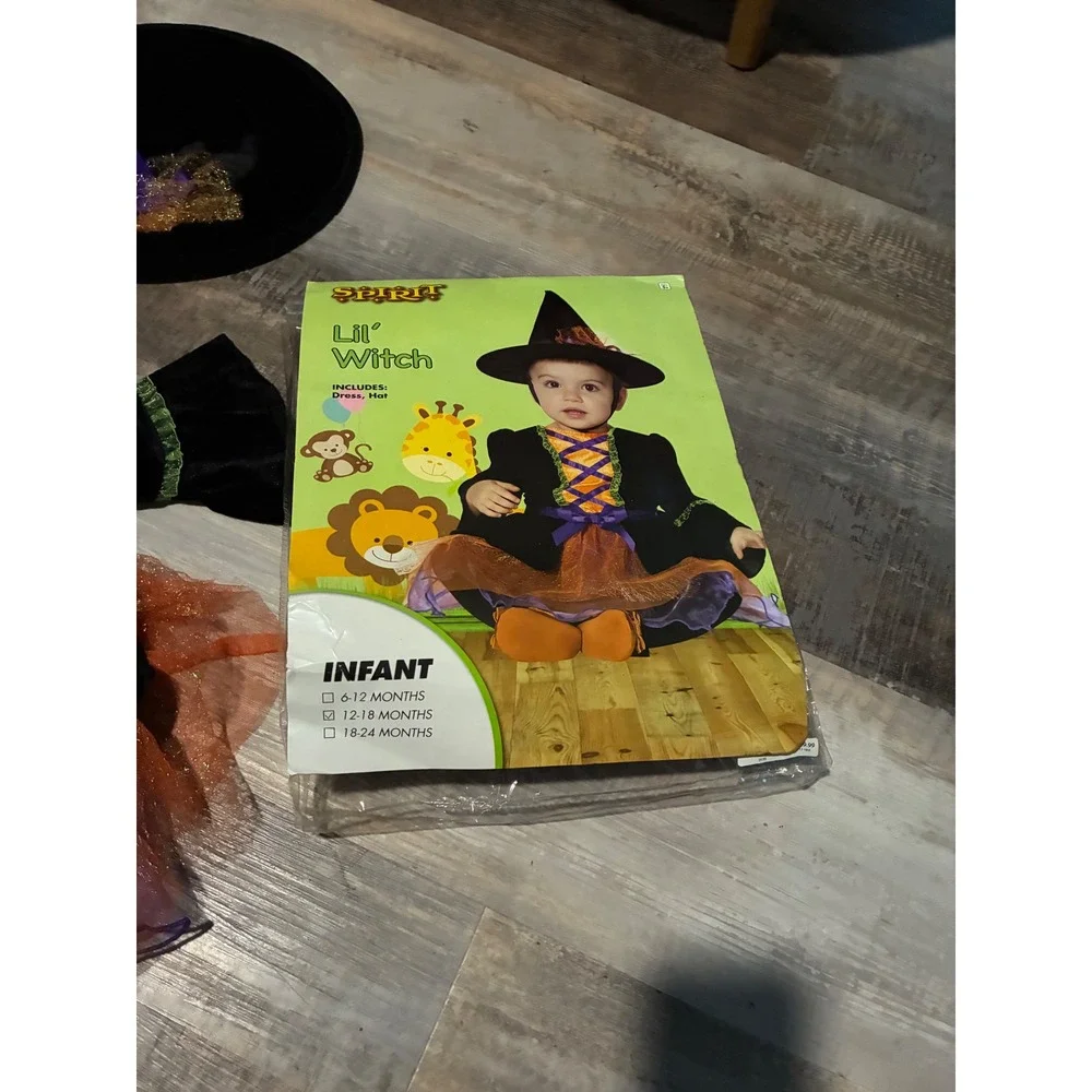 Spirit halloween lil