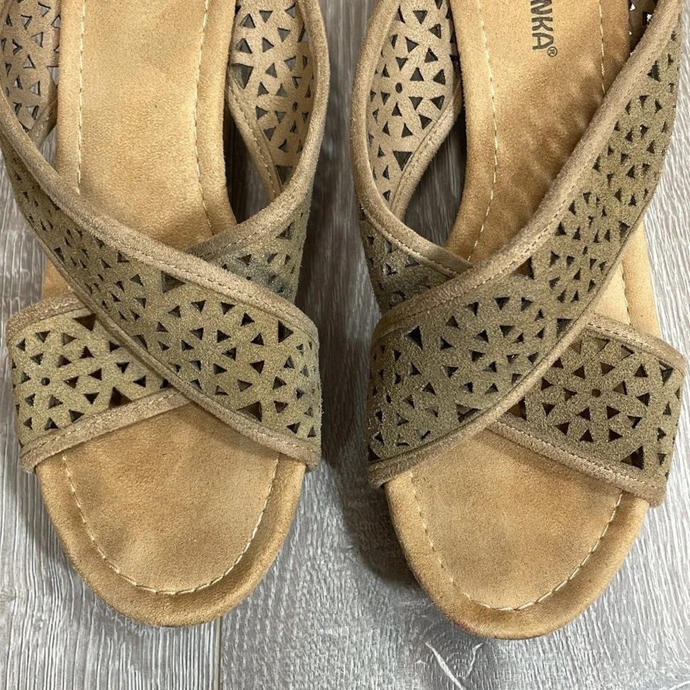 Minnetonka lainey laser