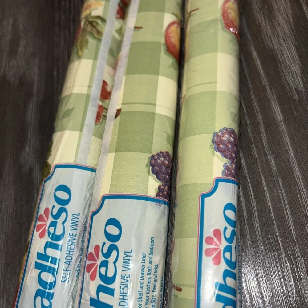 Adheso self adhesive