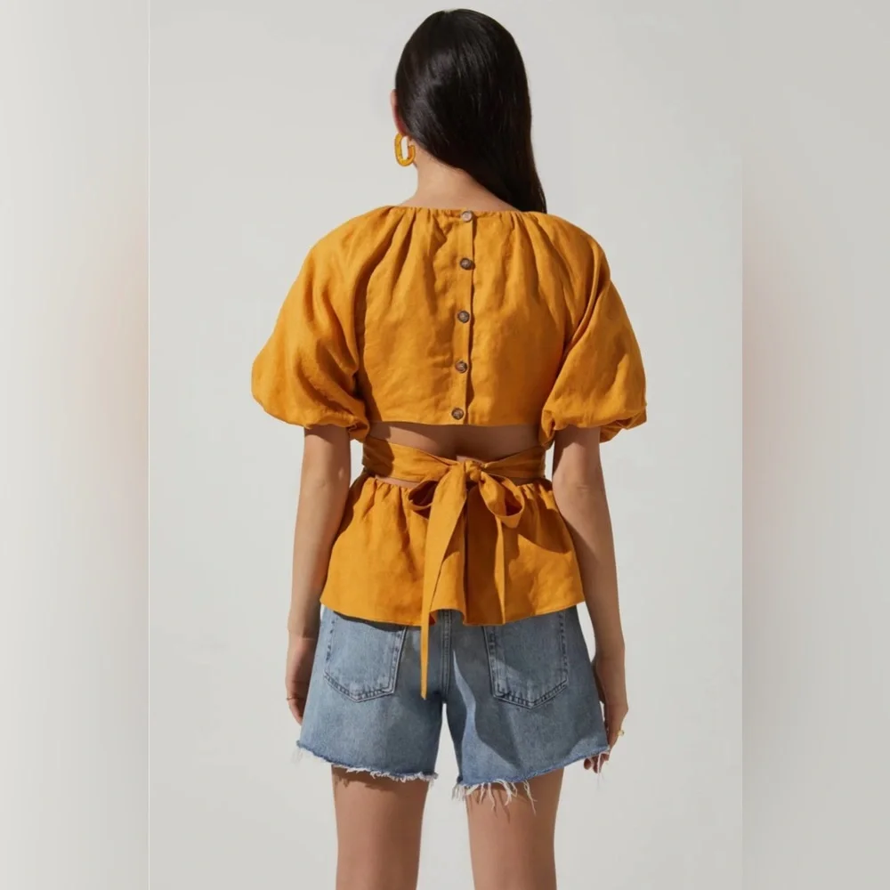 Astr retail $98